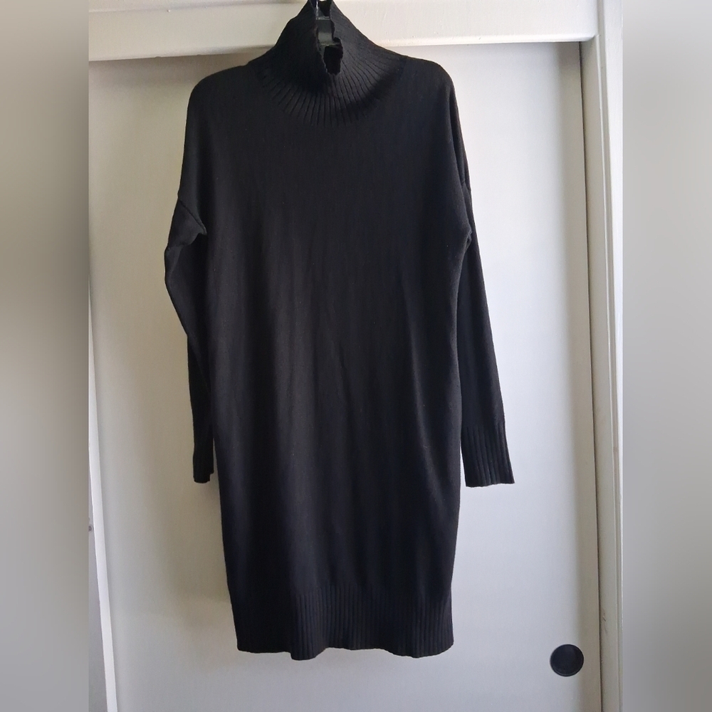Lululemon "Softer Still" Cashmere Blend Dress Black M Athleisure FIRM - Picture 7 of 13